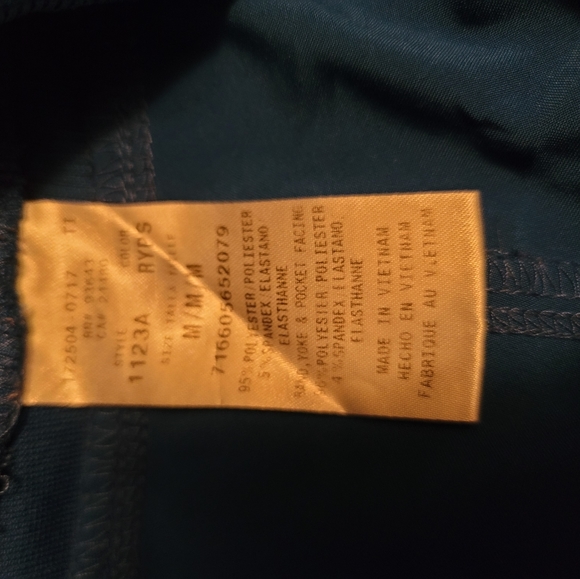 Track Suit Scrub Set - Picture 4 of 4